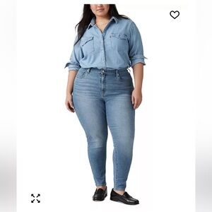 Levi’s 720 high-rise skinny jeans, size 22